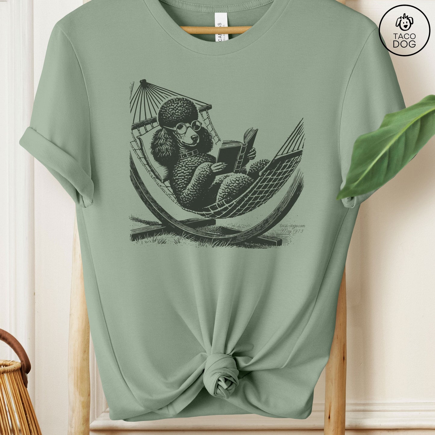 Poodle Hammock Standard Poodle Reading T-Shirt
