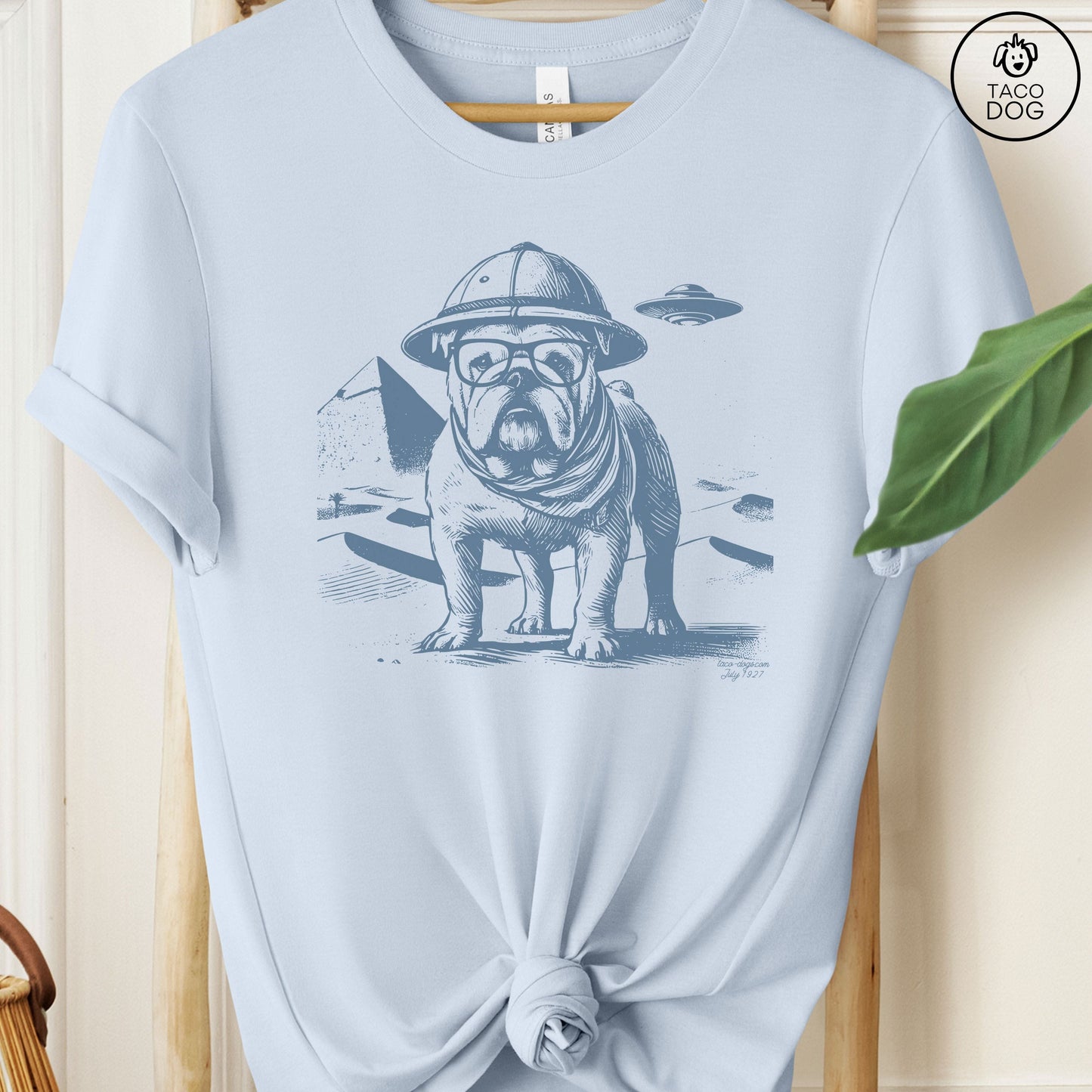 English Bulldog Pyramids Egypt T-Shirt