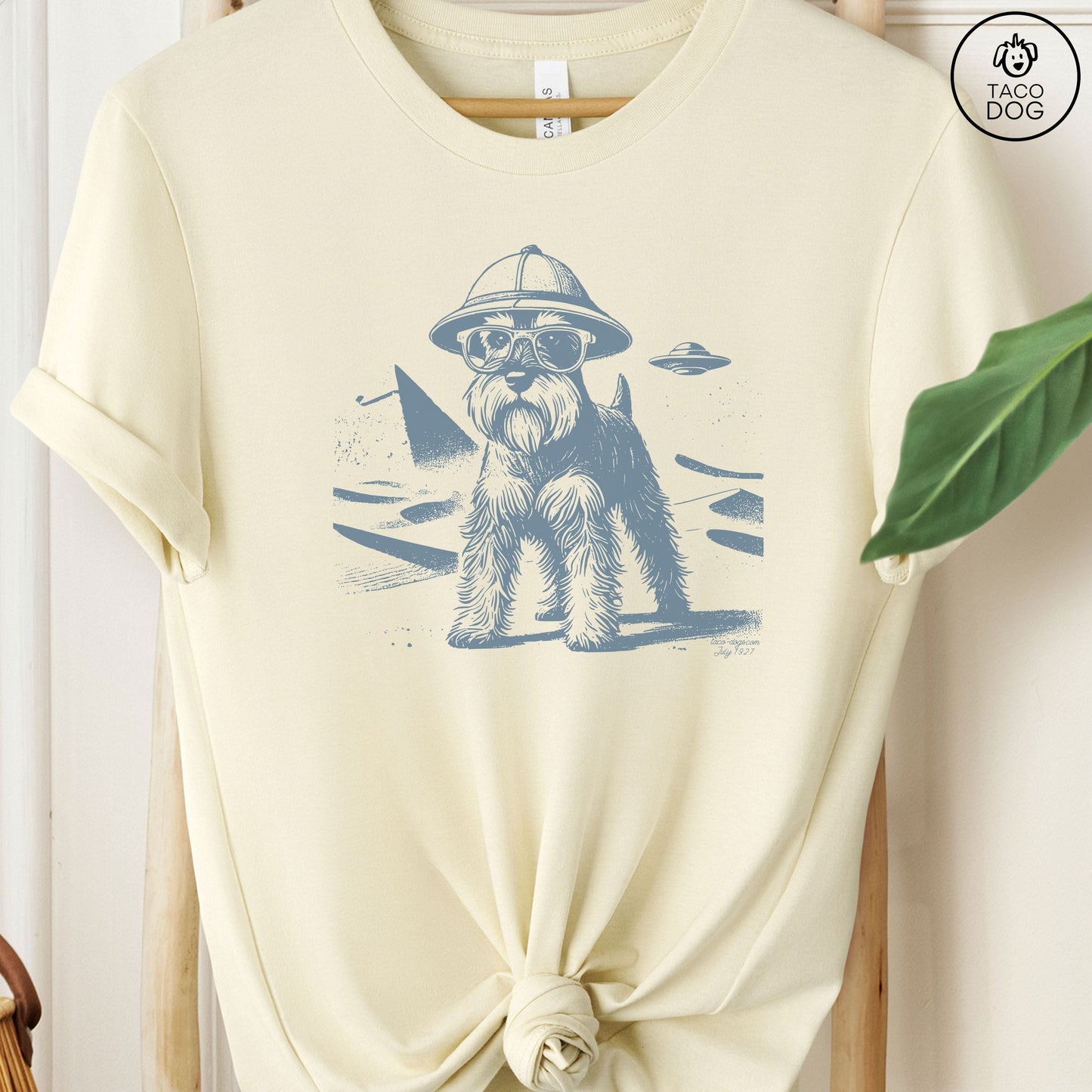 Schnauzer Egypt Pyramid Pyramids UFO T-Shirt