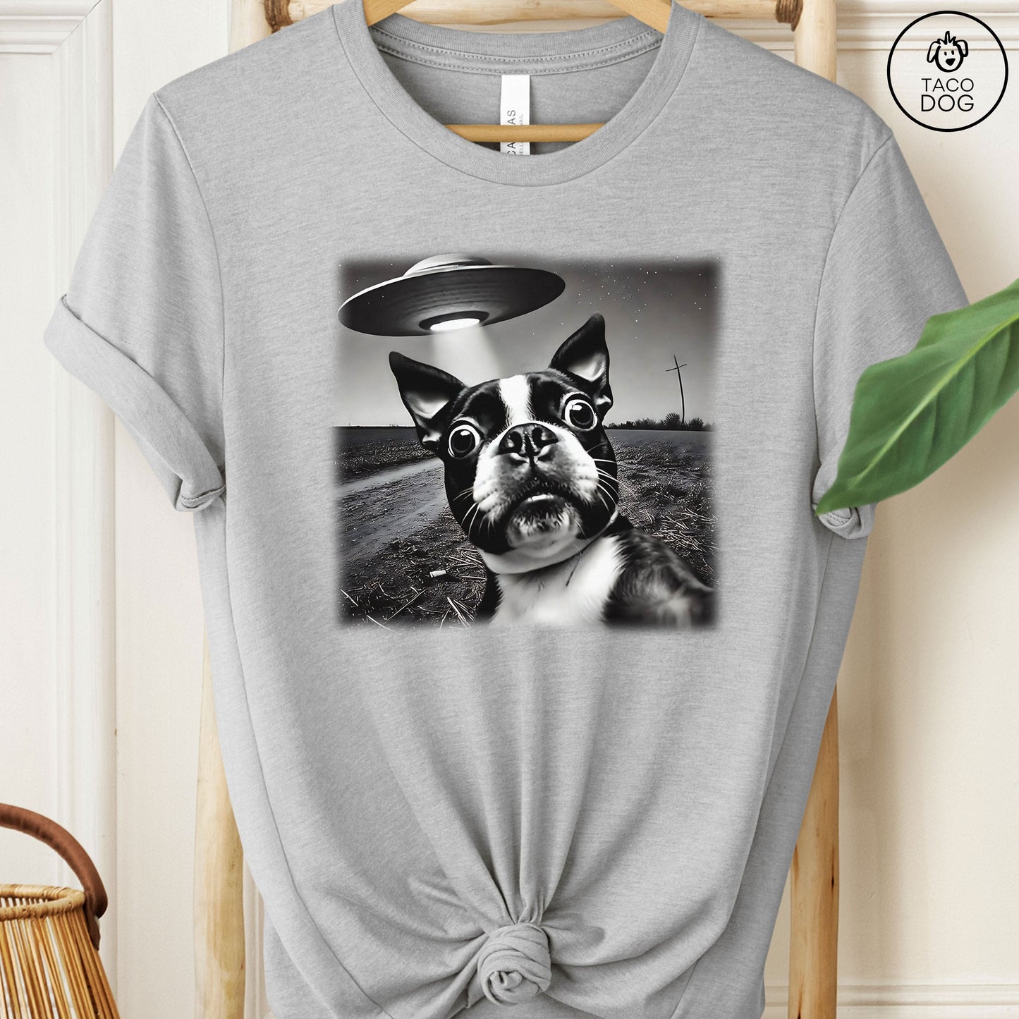 Boston Terrier UFO Selfie T-Shirt