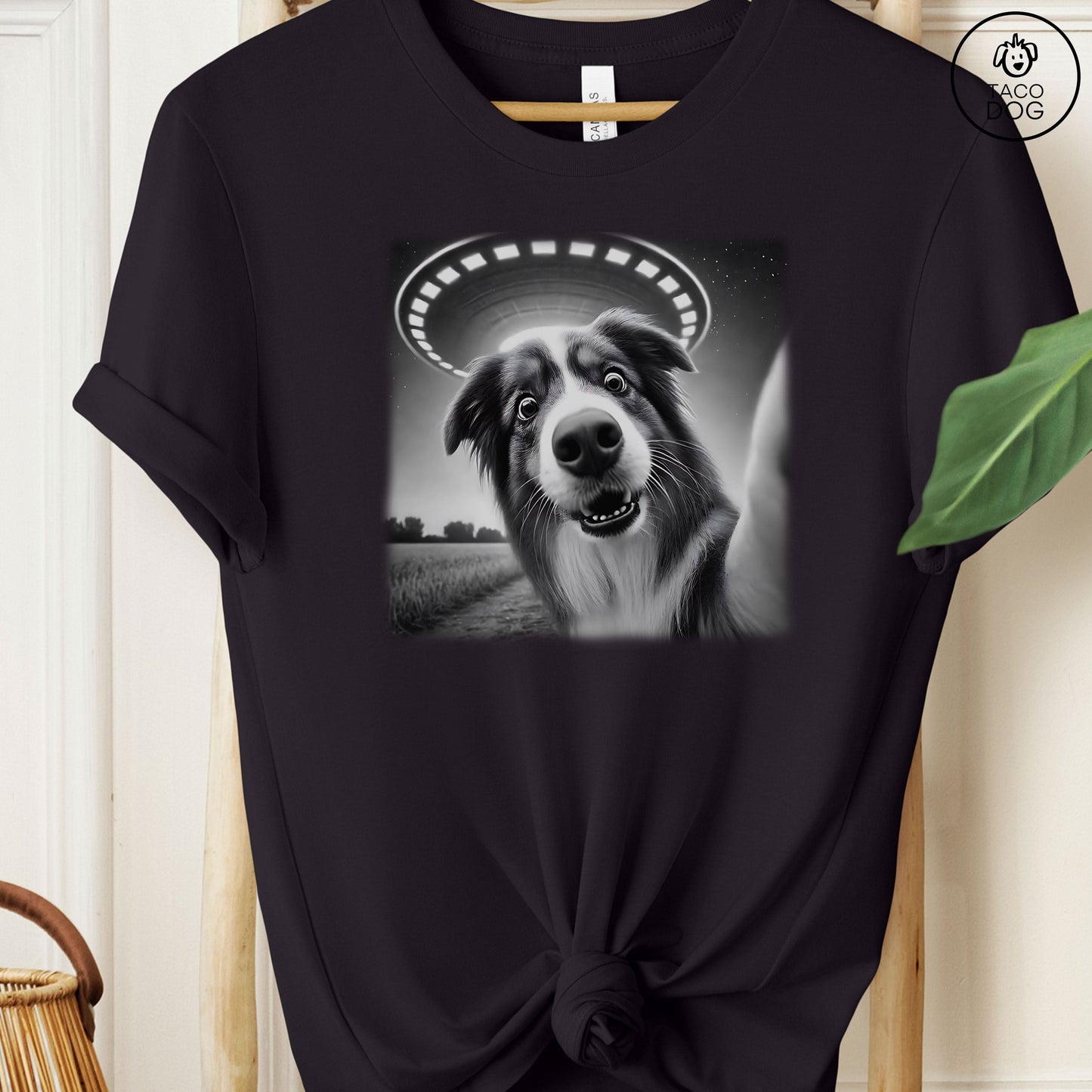 Australian Shepherd Aussie Selfie UFO T-Shirt