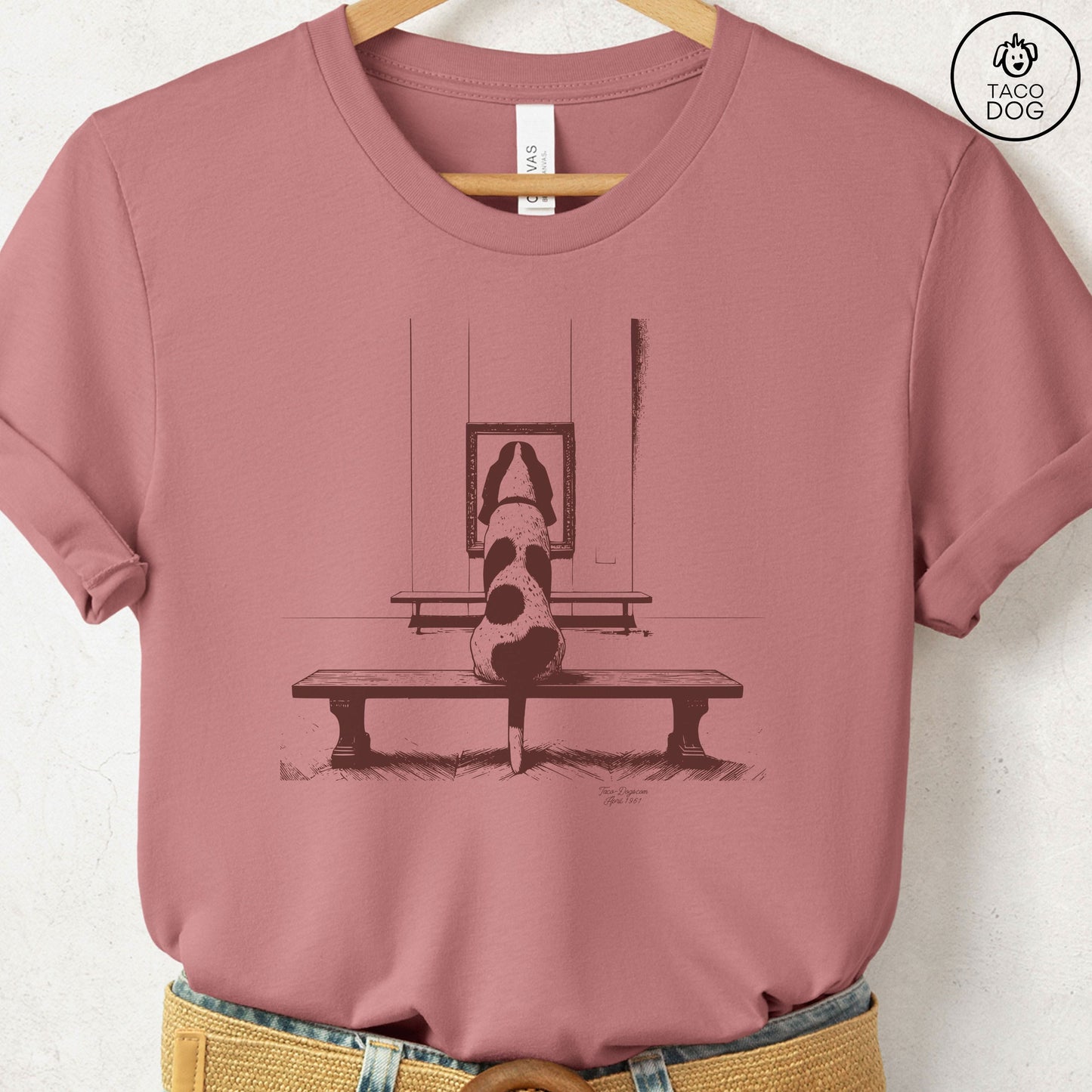 Basset Hound Museum Art Gallery T-Shirt