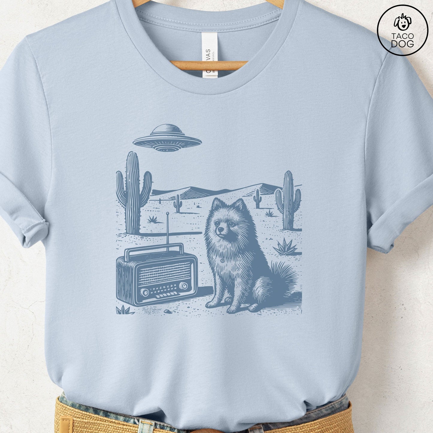Pomeranian Vintage Radio T-Shirt