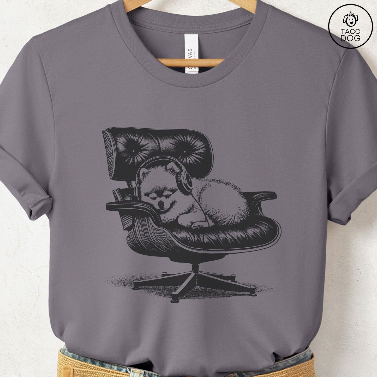 Pomeranian Eames Headphones T-Shirt