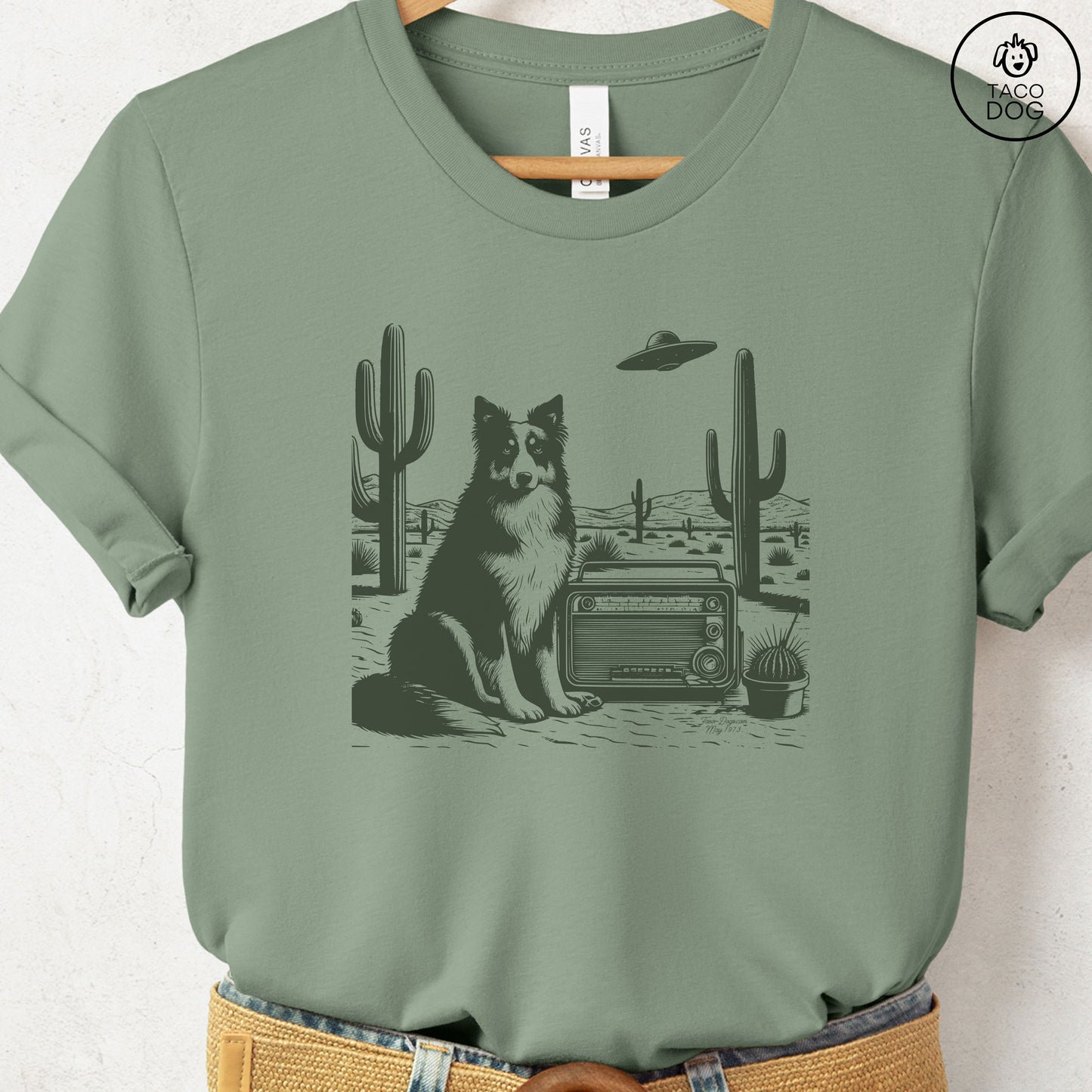 Australian Shepherd Aussie Vintage Radio T-Shirt