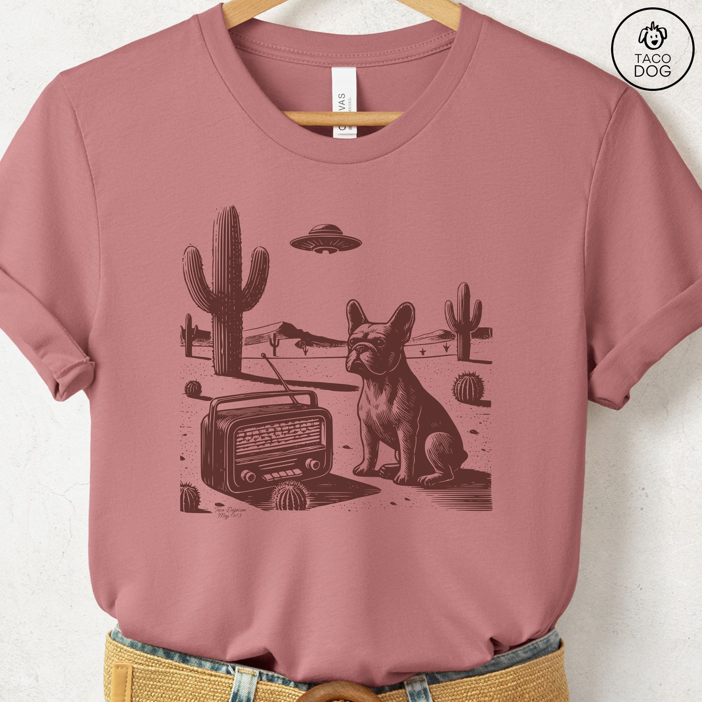 Frenchie French Bulldog Vintage Radio T-Shirt