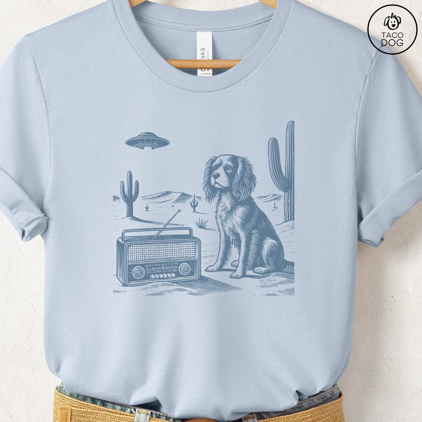 Cavalier King Charles Spaniel Vintage Radio T-Shirt