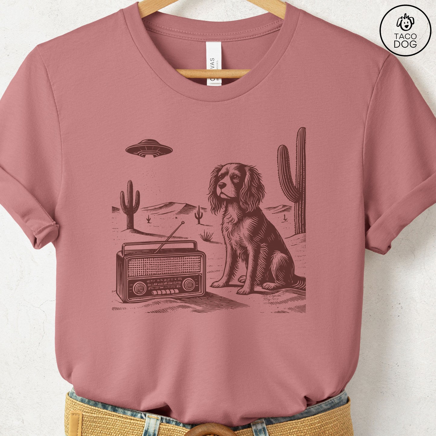 Cavalier King Charles Spaniel Vintage Radio T-Shirt