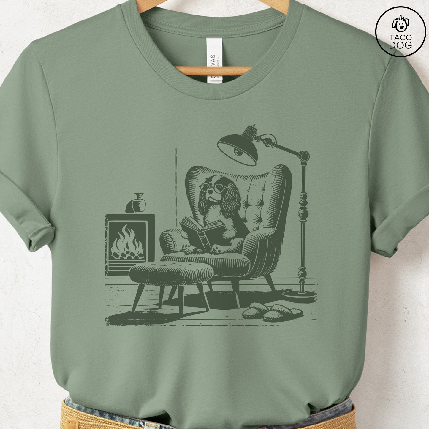 Cavalier King Charles Spaniel Reading Chair T-Shirt