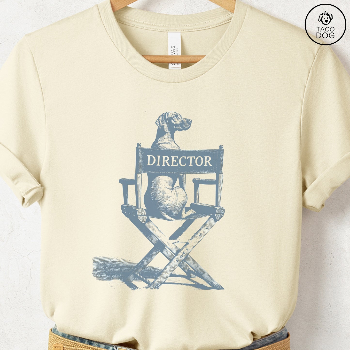 Vizsla Director Chair T-Shirt