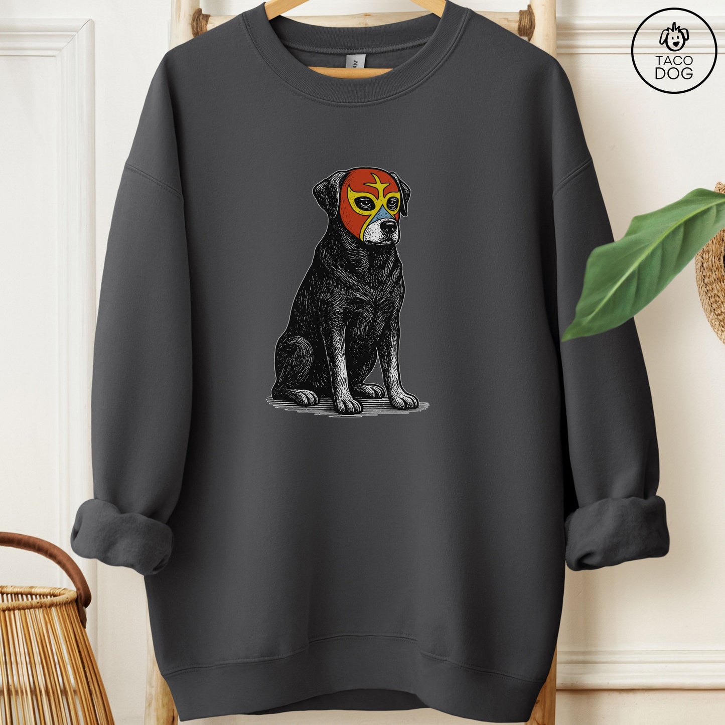 Labrador Retriever Luchador Sweatshirt