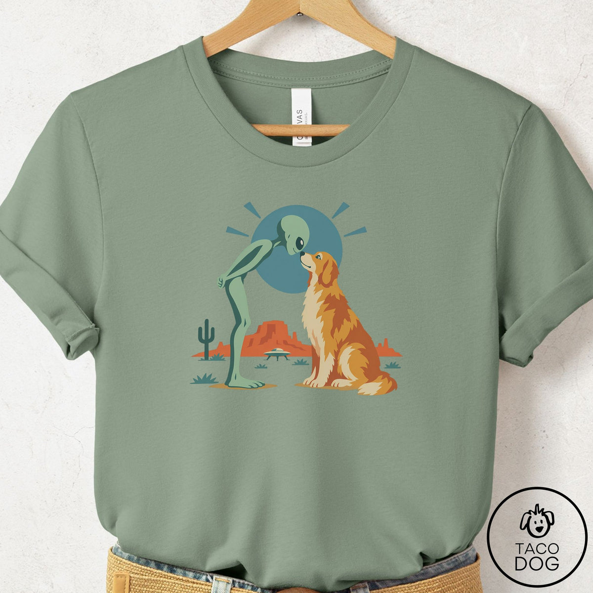 Golden Retriever Hello Neighbor T-Shirt Sage Taco-Dog
