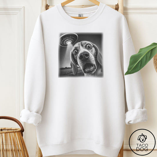 Beagle Selfie Sweatshirt White Taco-Dog