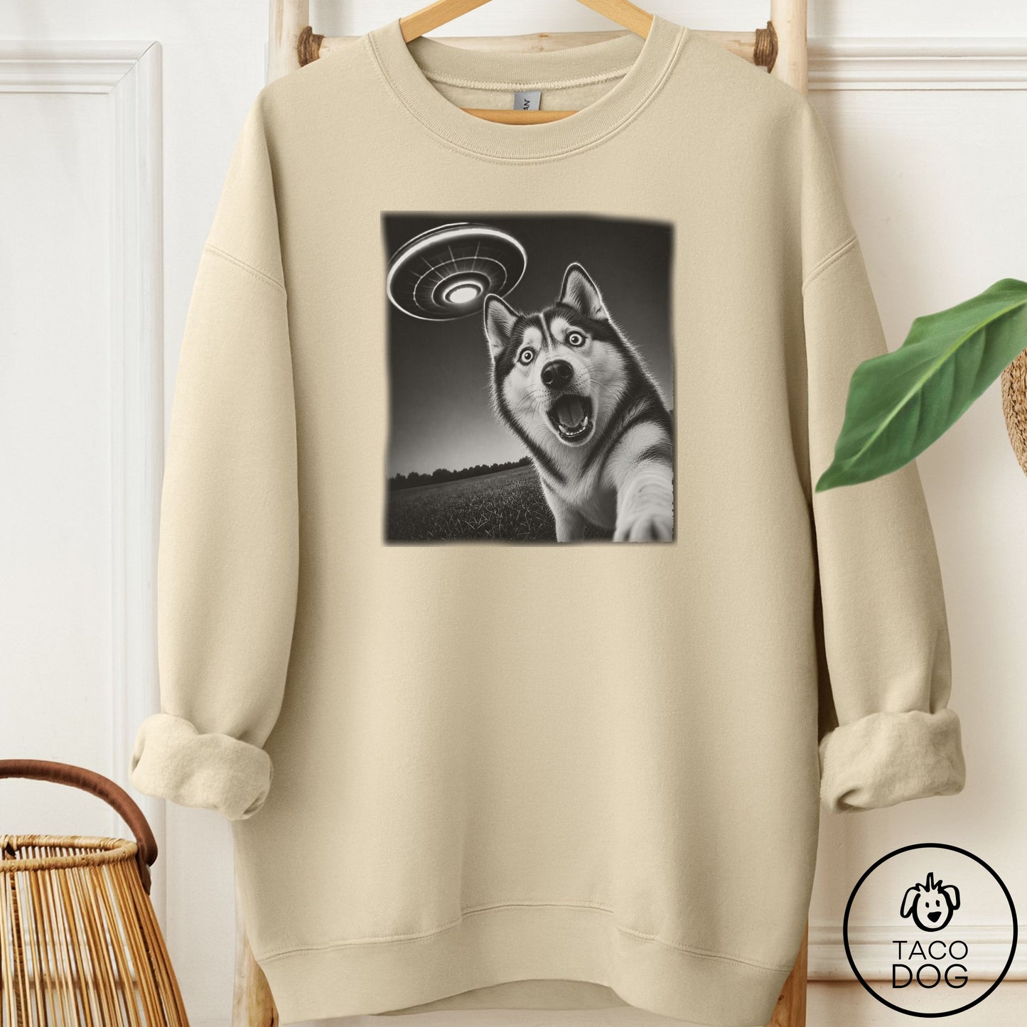 Husky Selfie Sweatshirt