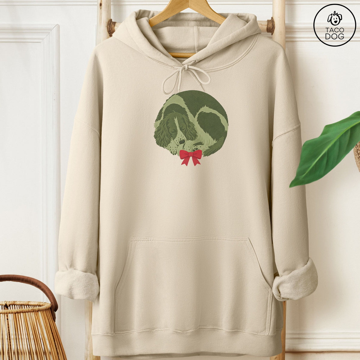 Springer Spaniel Wreath Hoodie Sand Taco-Dog