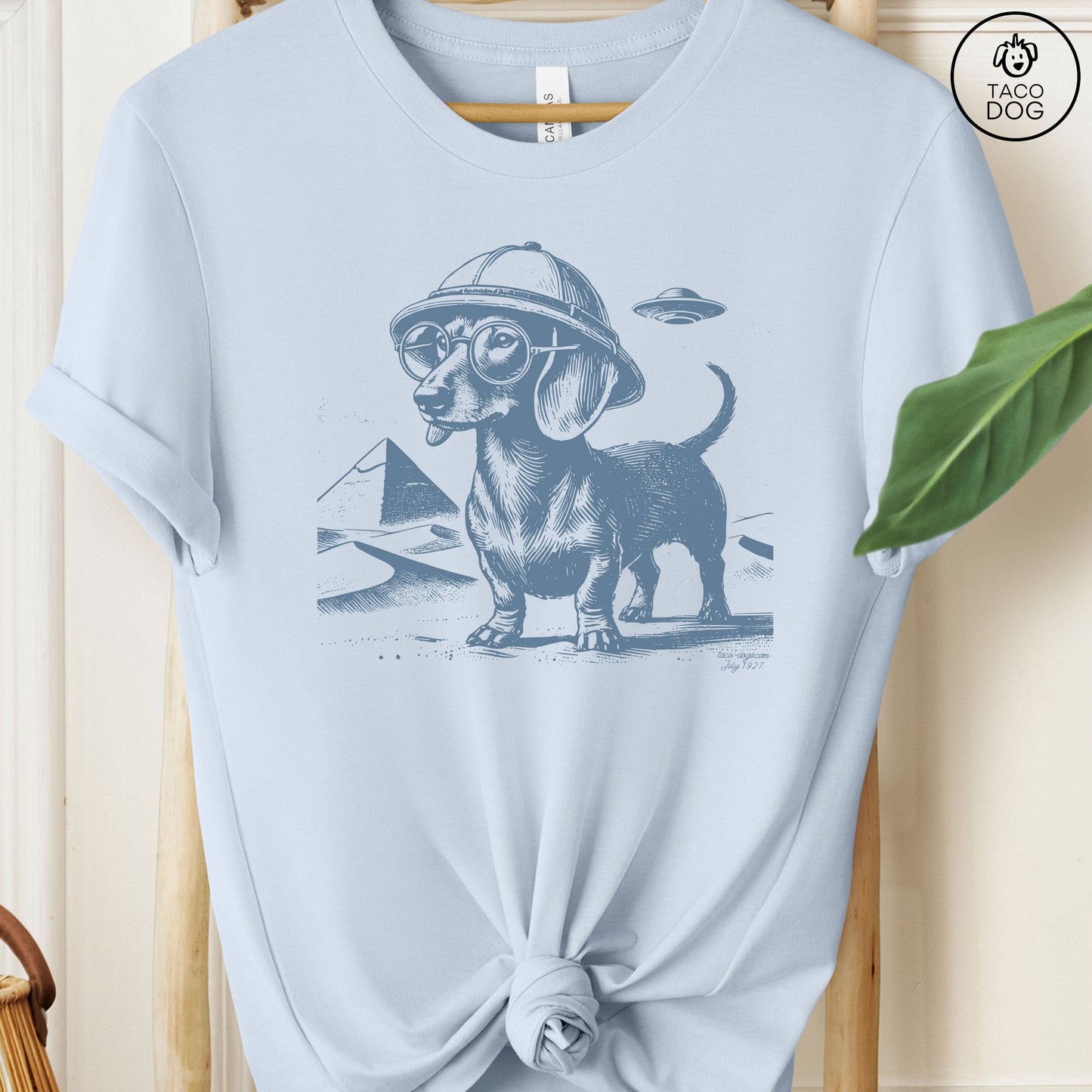 Dachshund Wiener Dog Doxie Weenie Pyramids Egypt T-Shirt