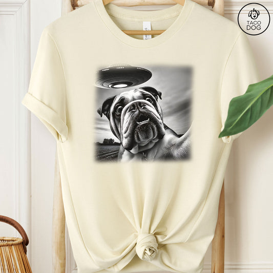 English Bulldog UFO Selfie T-Shirt Natural Taco-Dog