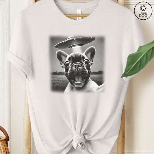 Frenchie French Bulldog UFO Selfie T-Shirt