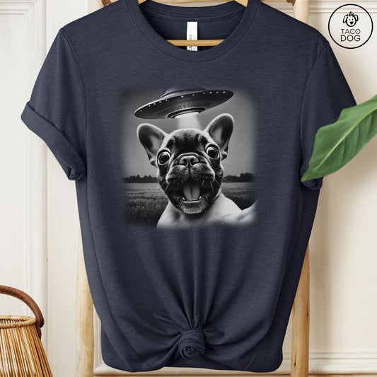 Frenchie French Bulldog UFO Selfie T-Shirt Heather Midnight Navy Taco-Dog