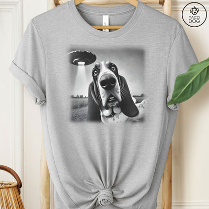 Basset Hound UFO Selfie T-Shirt