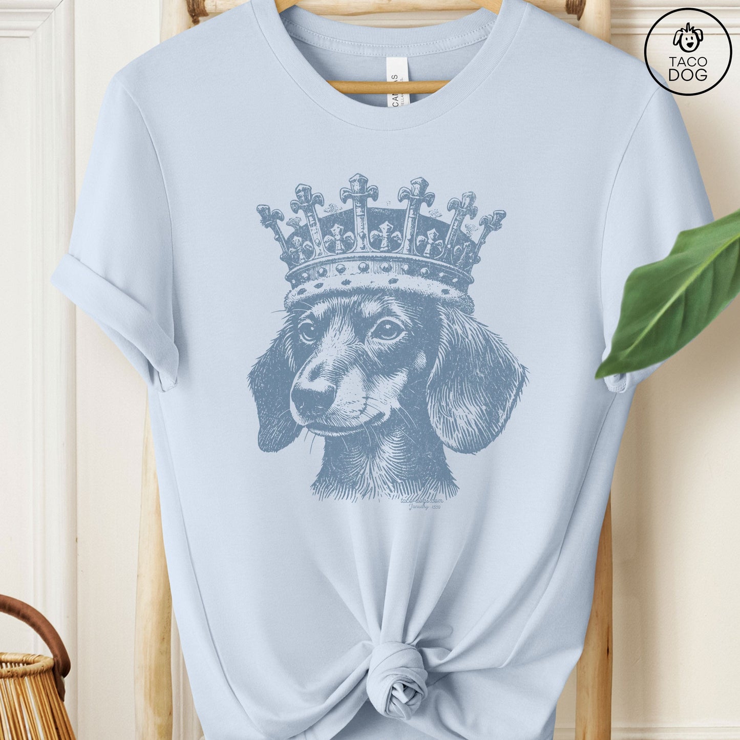 Dachshund Doxie Wiener Dog Crown T-Shirt