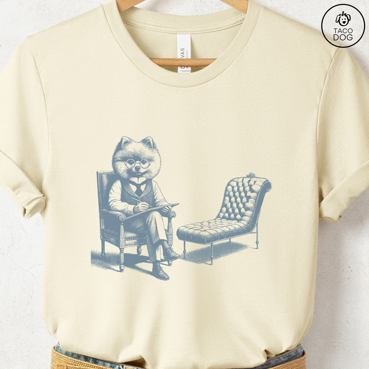 Pomeranian Therapy Dog T-Shirt, design close-up