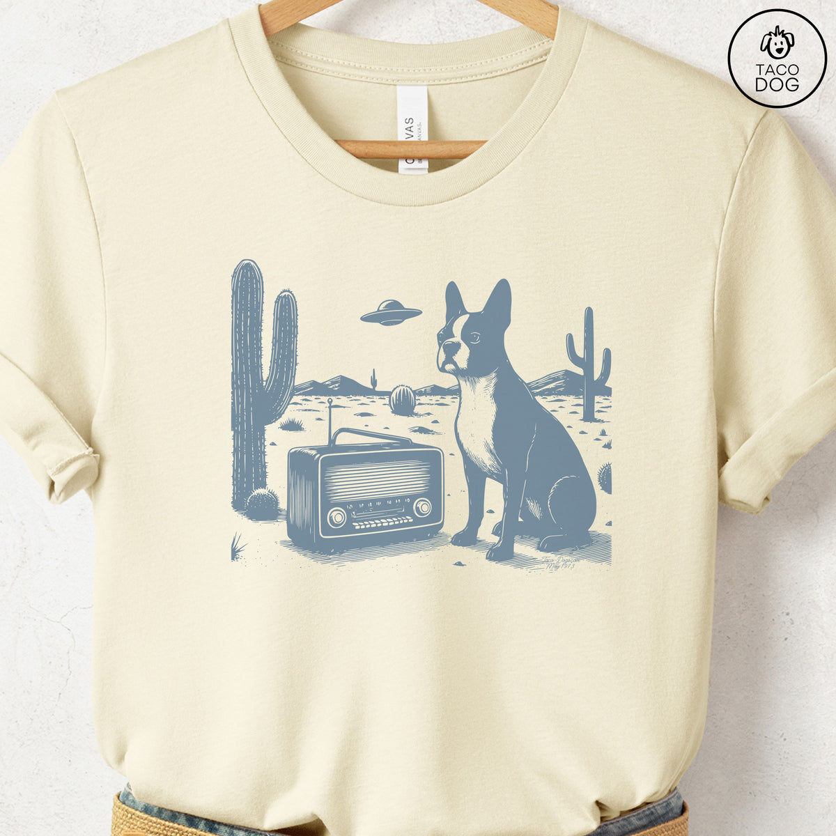 Boston Terrier Vintage Radio T-Shirt, design close-up