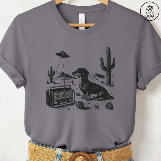 Dachshund Vintage Radio T-Shirt Storm Taco-Dog