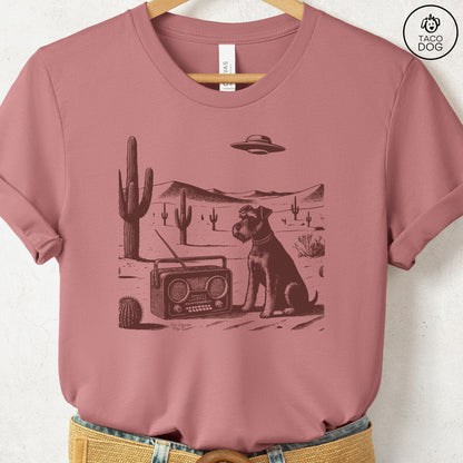 Schnauzer Vintage Radio T-Shirt