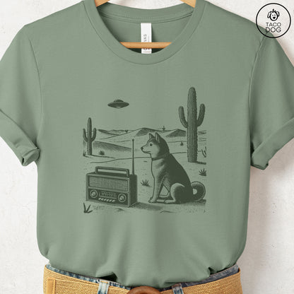 Shiba Inu Vintage Radio T-Shirt