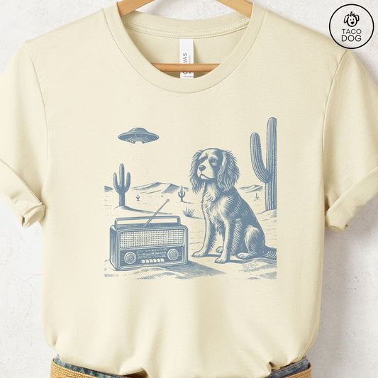 Cavalier King Charles Spaniel Vintage Radio T-Shirt