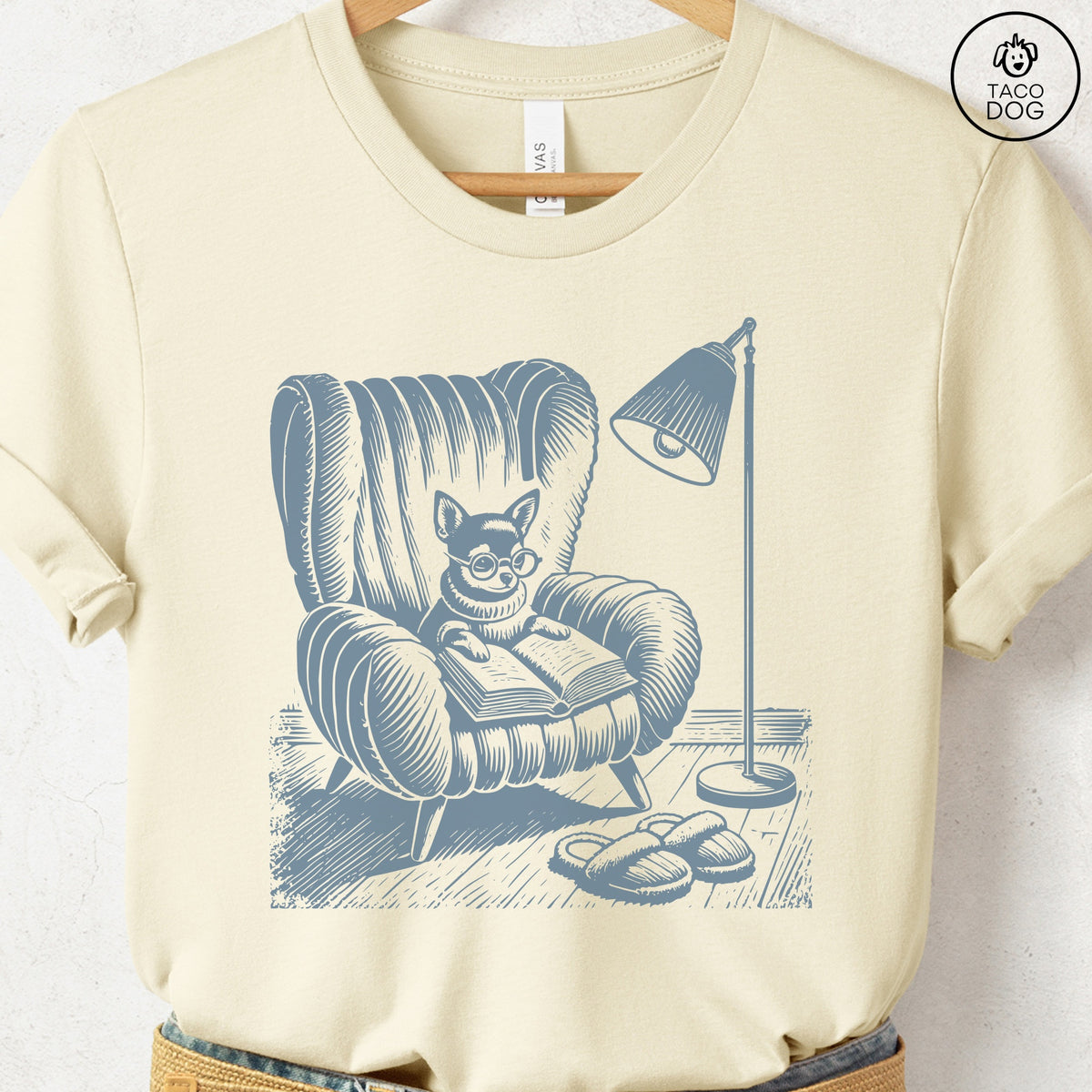 Chihuahua Reading Chair T-Shirt, design close-up