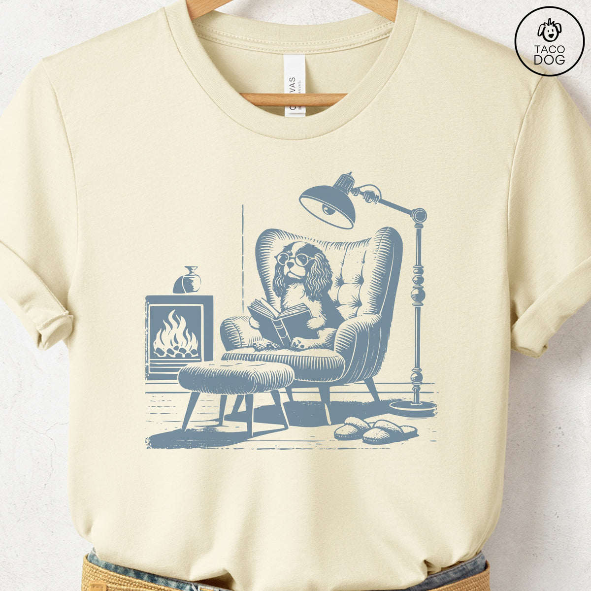 Cavalier King Charles Spaniel Reading Chair T-Shirt, design close-up