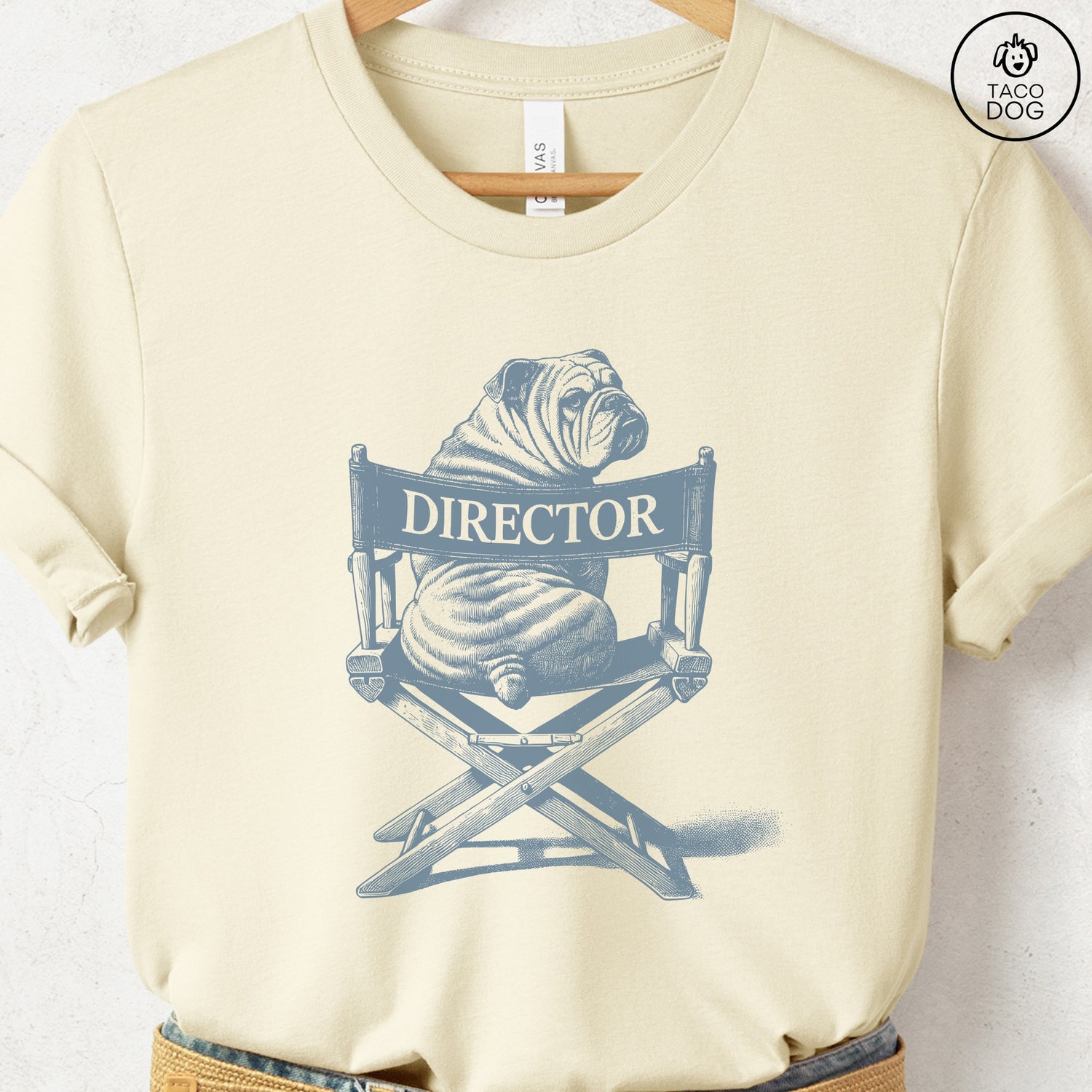 English Bulldog Director Chair T-Shirt Natural Taco-Dog