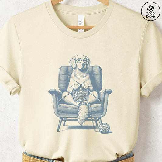 Golden Retriever Knitting T-Shirt