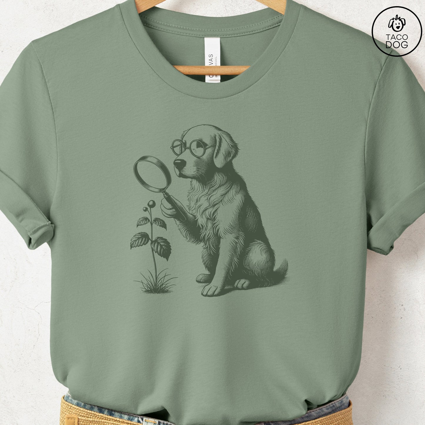 Golden Retriever Botanist Flower T-Shirt