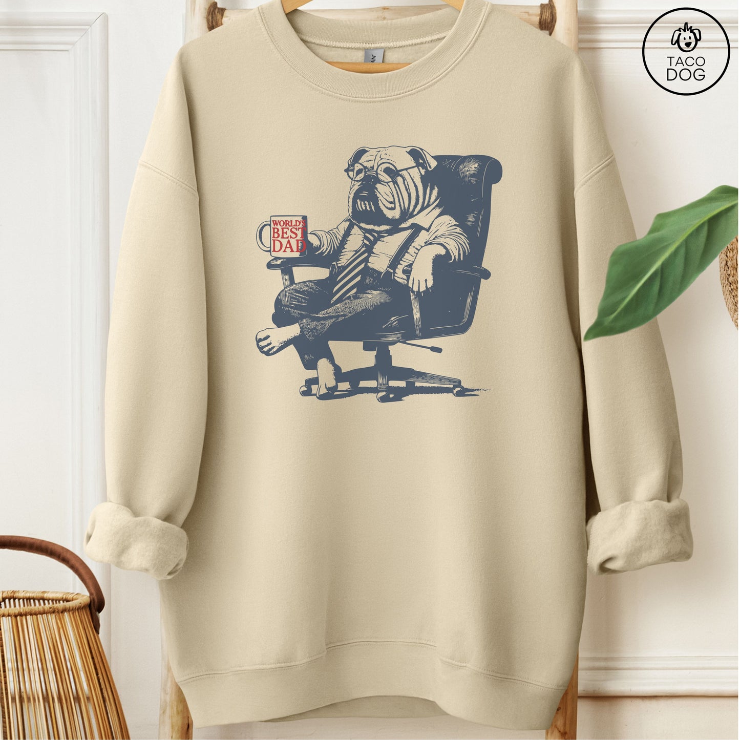 English Bulldog World's Best Dad Mug Sweatshirt