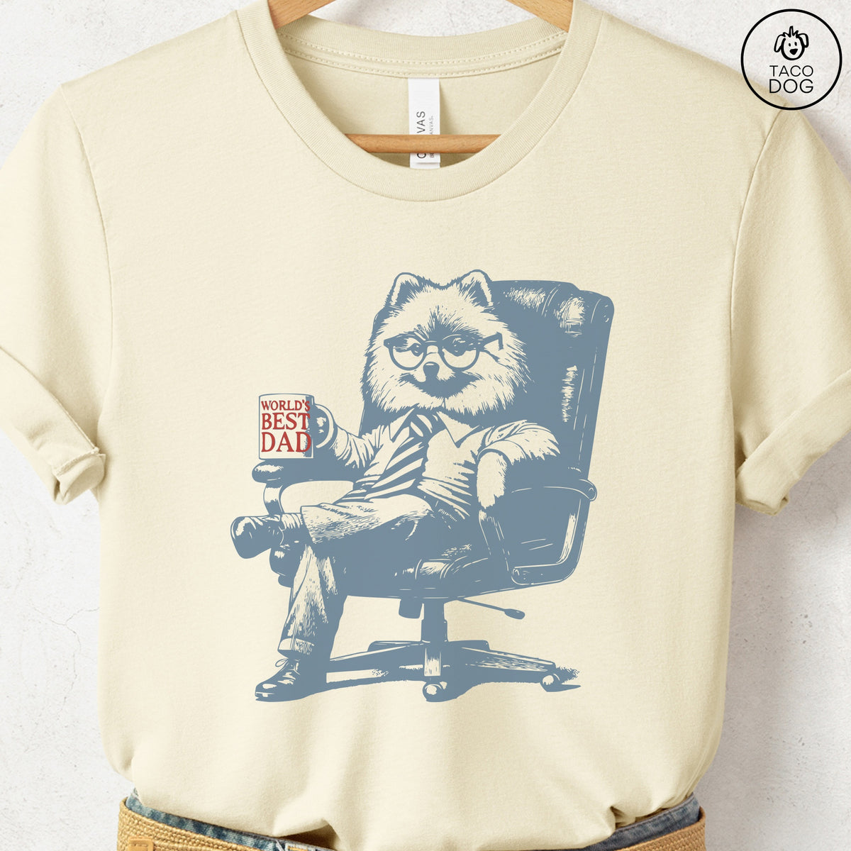 Pomeranian World's Best Dad Mug T-Shirt, design close-up