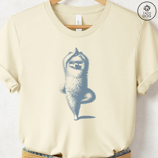 Pomeranian Tree Pose Yoga T Shirt