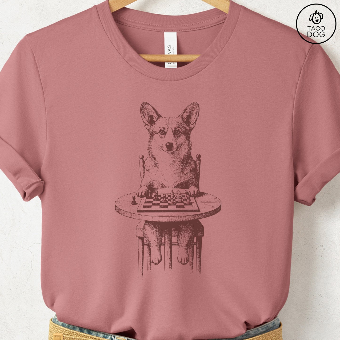 Corgi Chess Master T-Shirt Heather Mauve Taco-Dog
