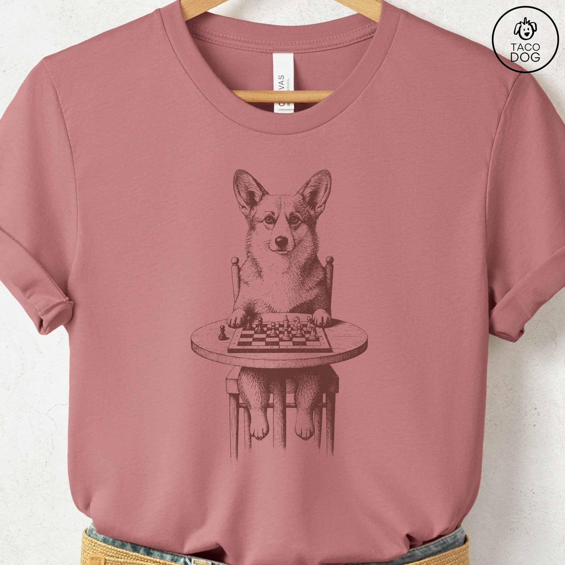 Corgi Chess Master T-Shirt Heather Mauve Taco-Dog