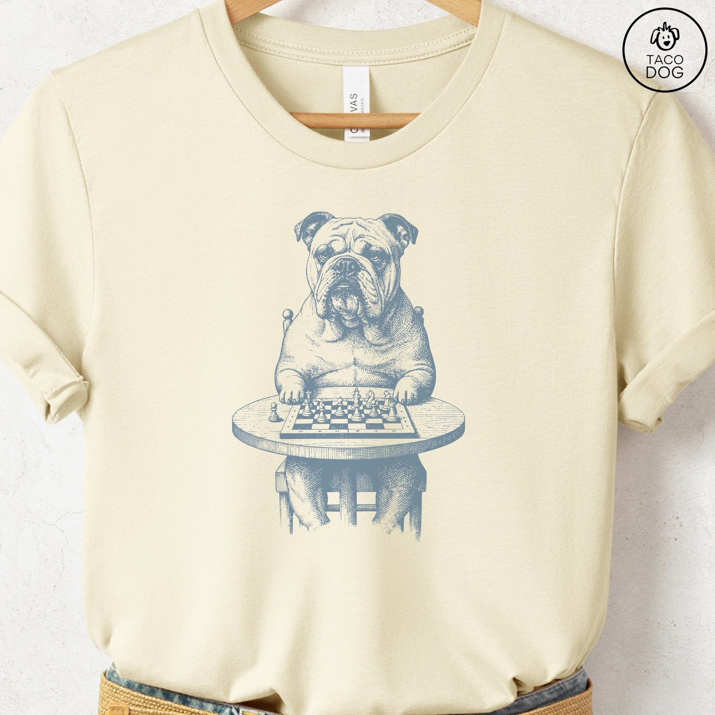 English Bulldog Chess Master T-Shirt