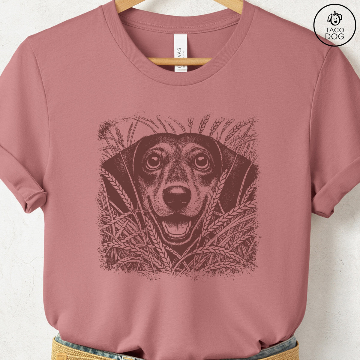 Dachshund Weenie in the Grass T-Shirt, design close-up