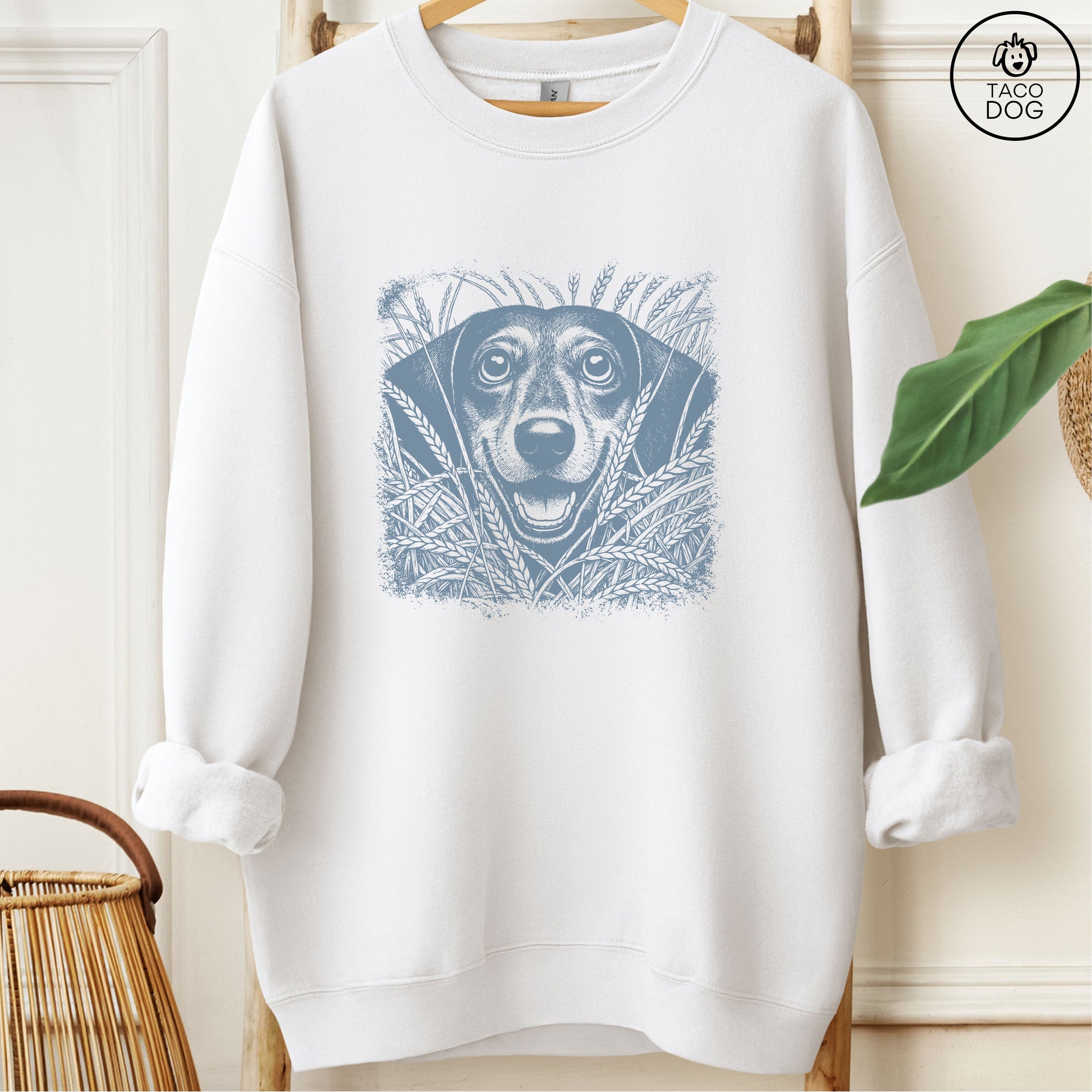 Dachshund Weenie in the Grass Sweatshirt White Taco-Dog