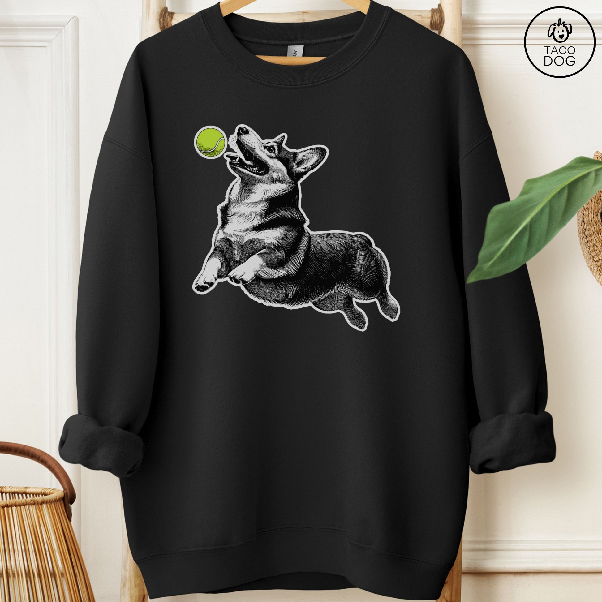 Corgi Tennis Ball Sweatshirt Black Taco-Dog