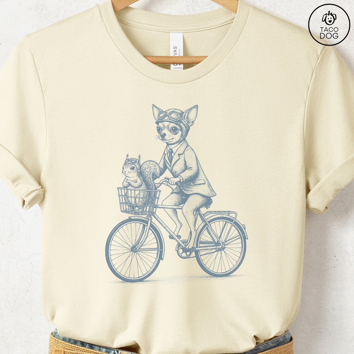 Chihuahua Squirrel Bike T-Shirt, design close-up