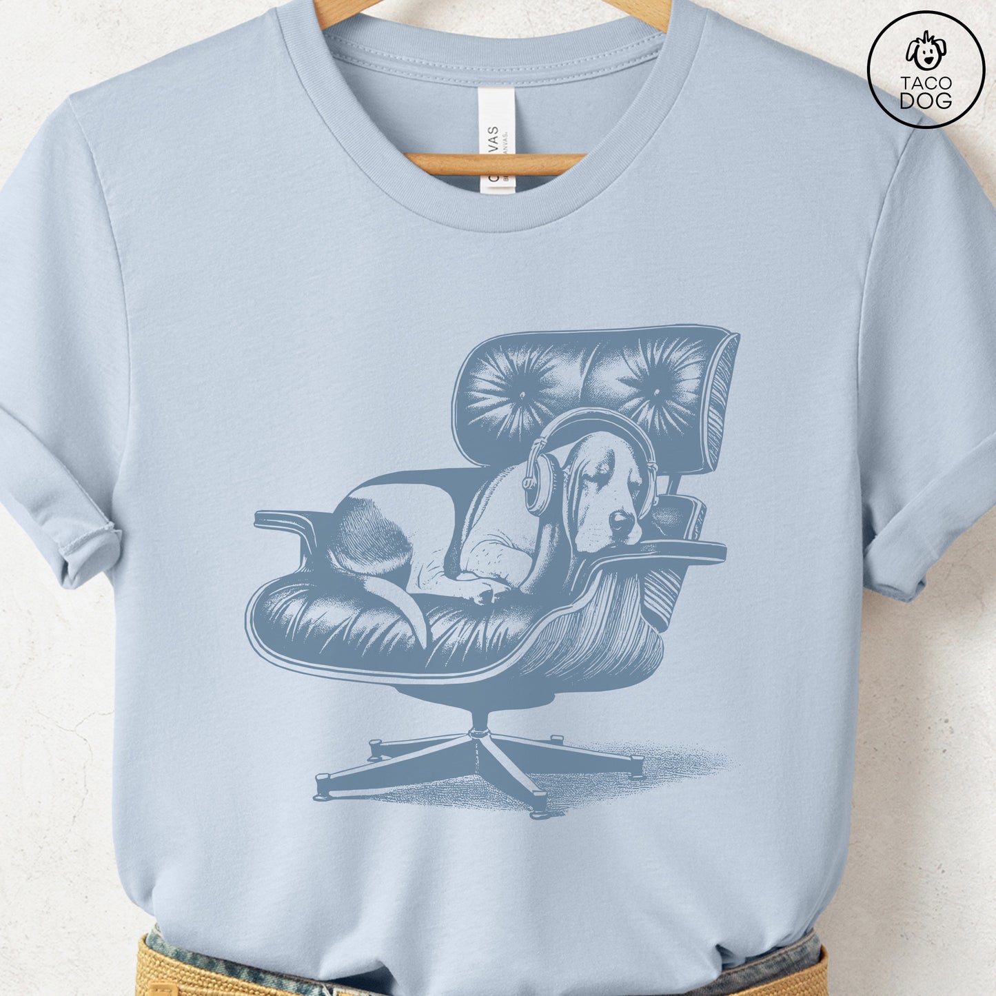 Basset Hound Eames Headphones T-Shirt Light Blue XS Taco-Dog