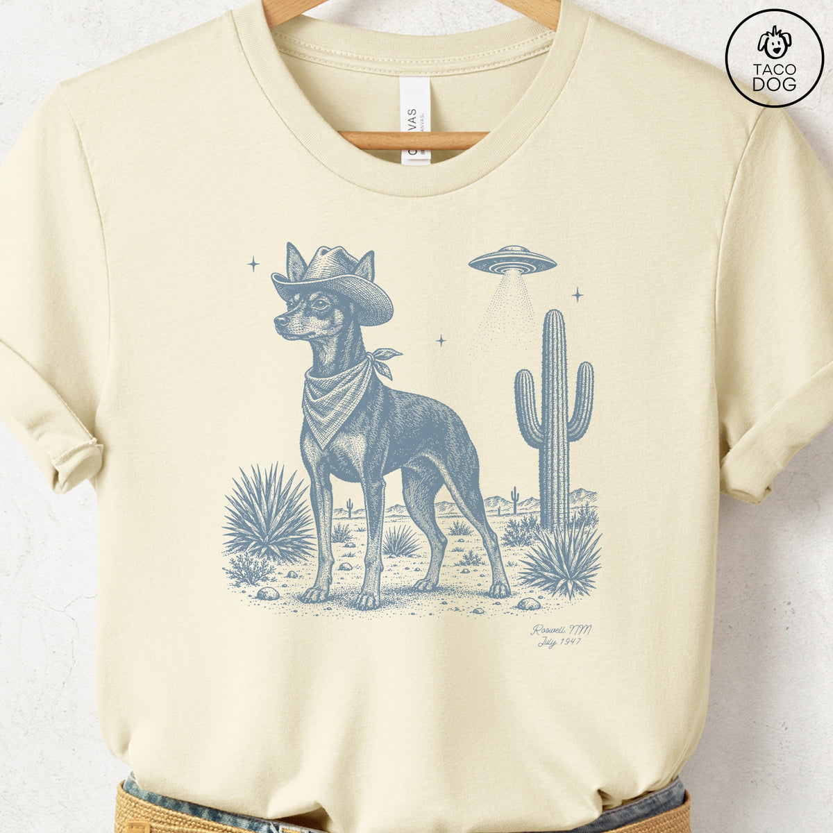 Miniature Pinscher Cowboy UFO T-Shirt Natural Taco-Dog