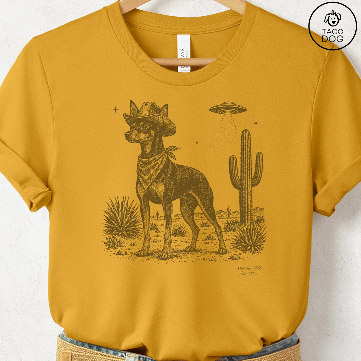 Miniature Pinscher Cowboy UFO T-Shirt Mustard Taco-Dog