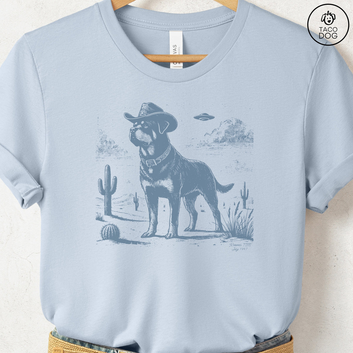 Rottweiler Cowboy UFO T-Shirt Light Blue Taco-Dog